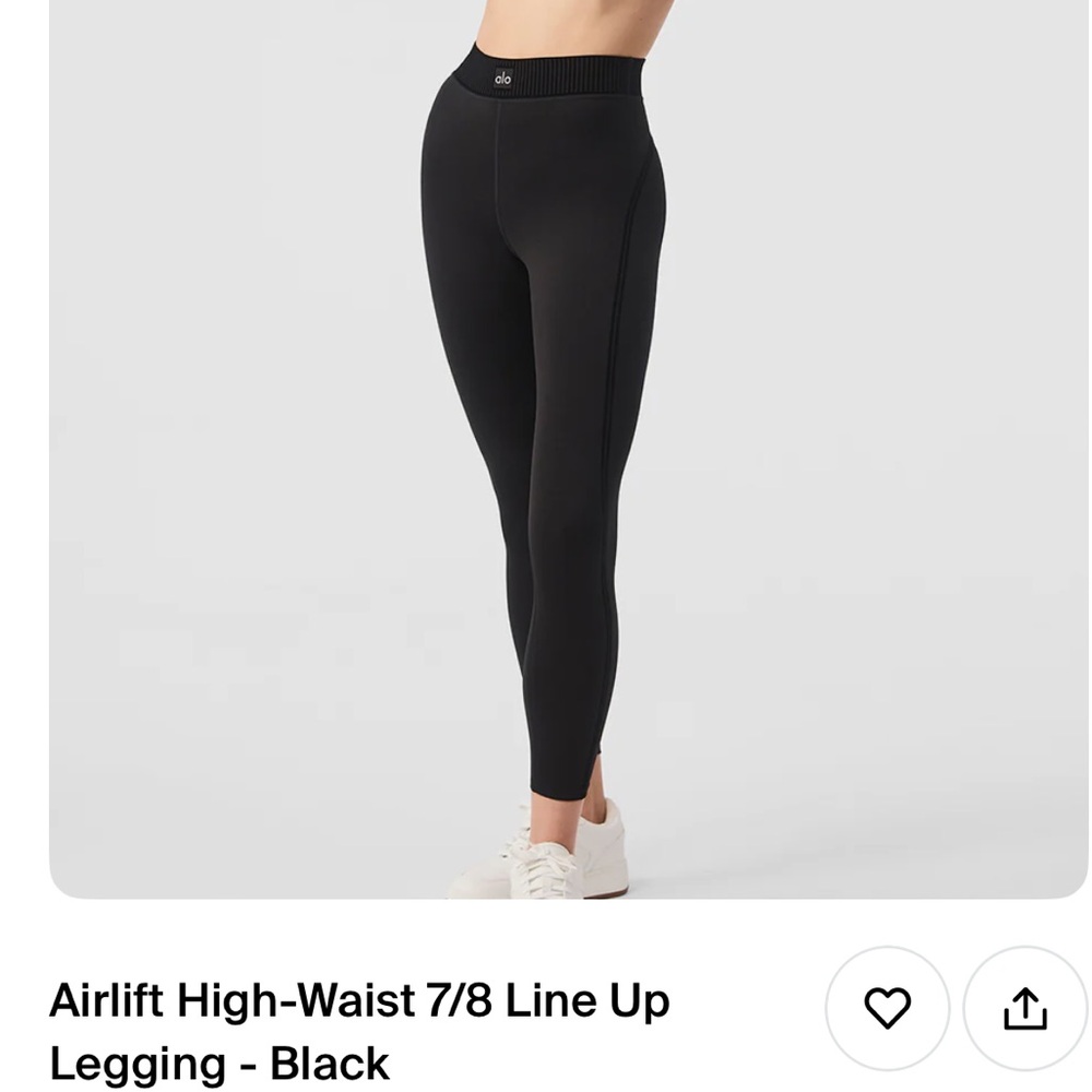 ALO YOGA AIRLINE LIFT SET -BLACK